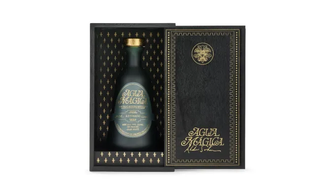 Ce fantastique nouveau mezcal a été réalisé en collaboration avec Aldo Sohm du Bernadin