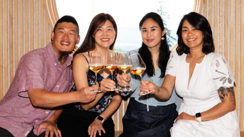 Les voix des Américains d'origine asiatique dans le domaine de la gastronomie et du vin ont longtemps été éclipsées aux États-Unis. L'AAPI Food & Wine est en train de changer ce récit.