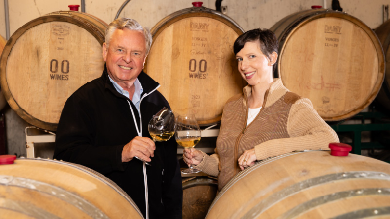 Les fondateurs de 00 Wines sont entrés dans l’industrie sans aucune expérience en vinification. Aujourd'hui, leurs vins comptent parmi les bouteilles les plus convoitées de l'Oregon.
